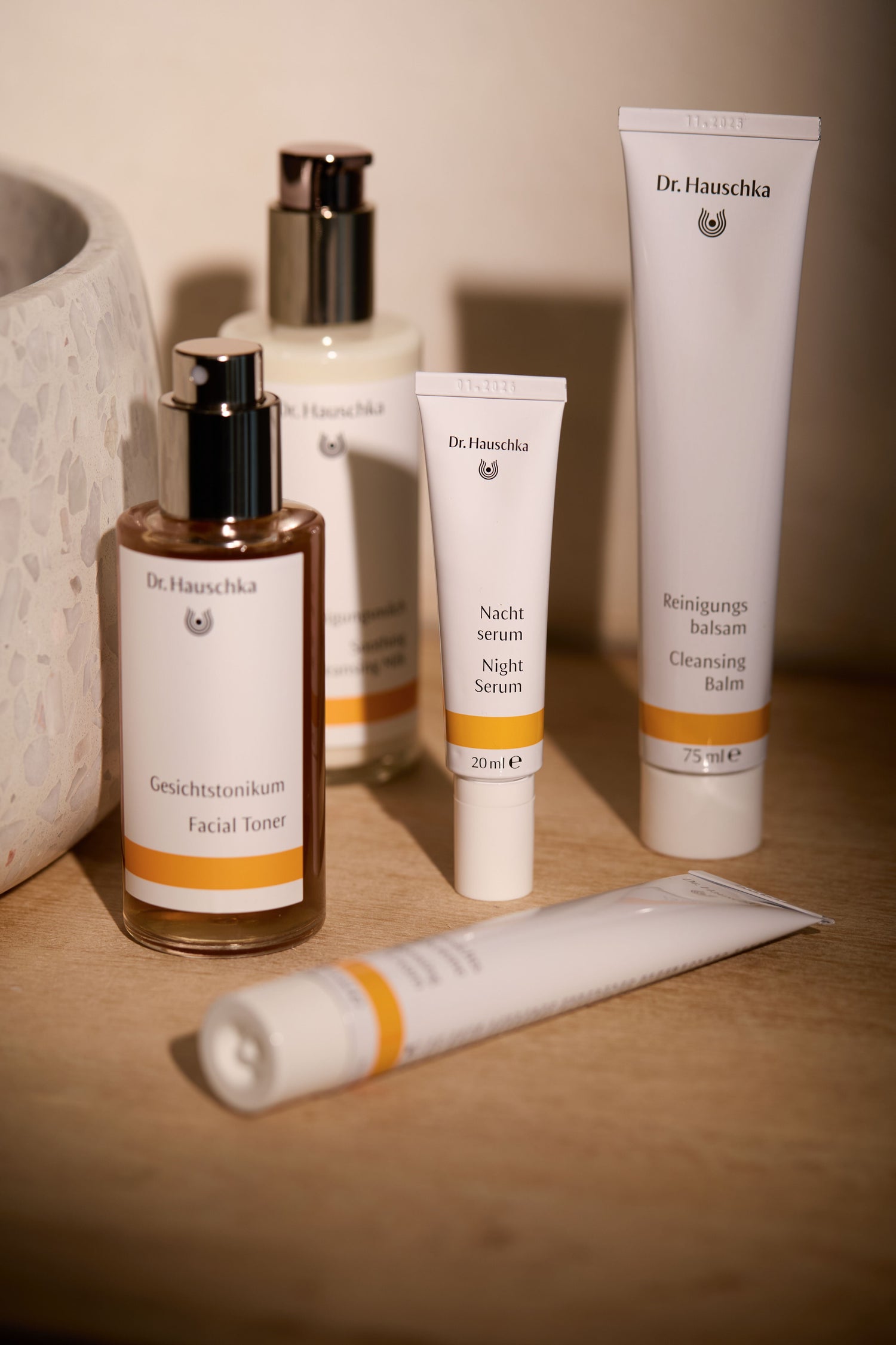 Dr. Hauschka - atšķirīga dabīgā kosmētika!